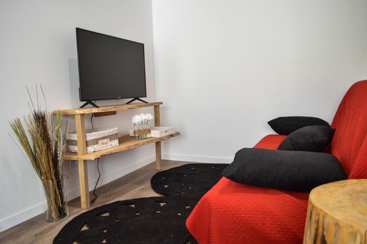 Bed and Breakfast Grande Chambre D'Hote Les Chats-Pitres La Rochette  Exterior foto