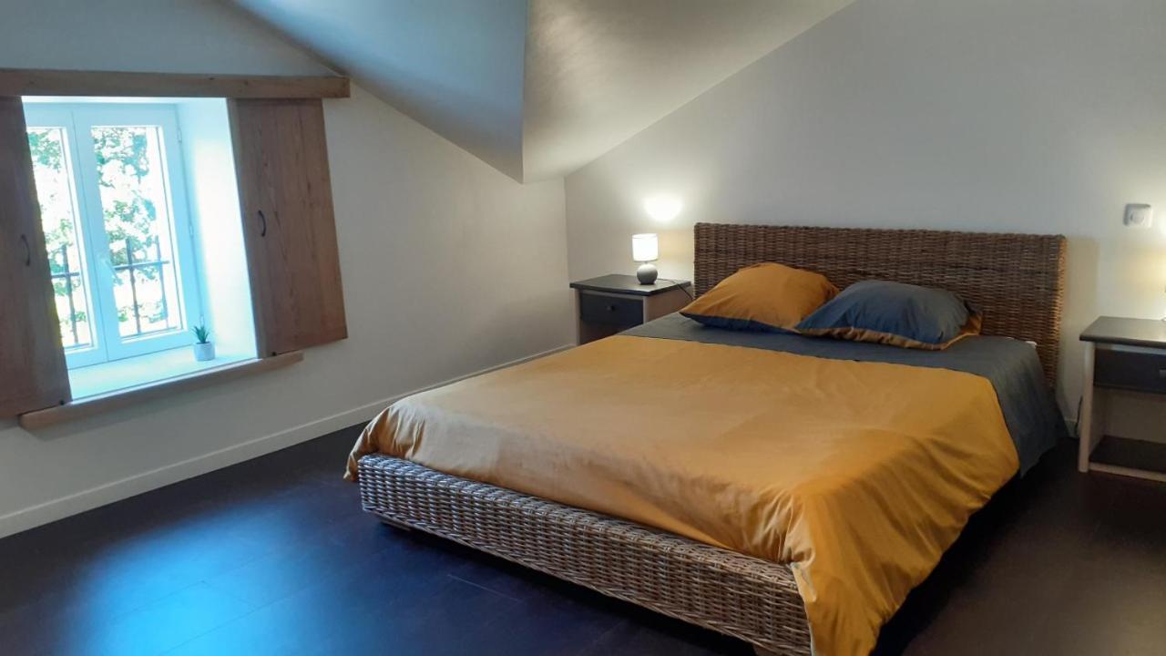 Bed and Breakfast Grande Chambre D'Hote Les Chats-Pitres La Rochette  Exterior foto